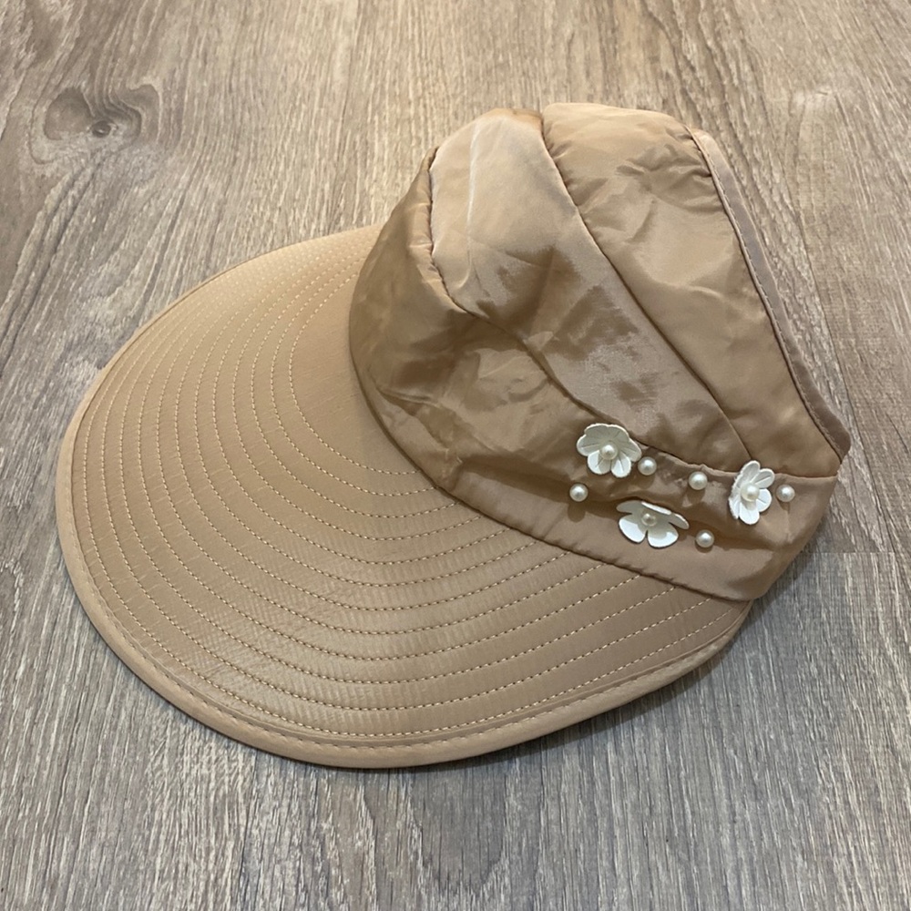 Wide Visor Adjustable - image 1